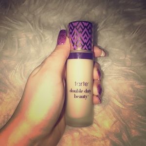 Tarts Shape Tape Foundation in Light Sand